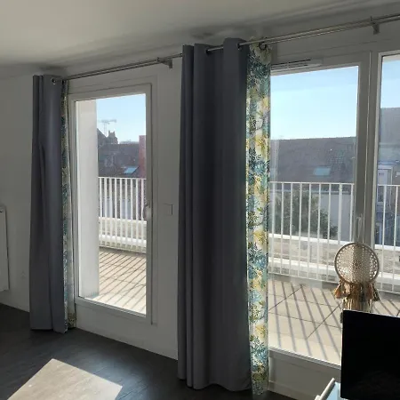 Place Verte 2302 Apartment Lille